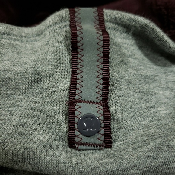 Lululemon vinyasa scarf Nice!! C4 - Picture 2 of 5